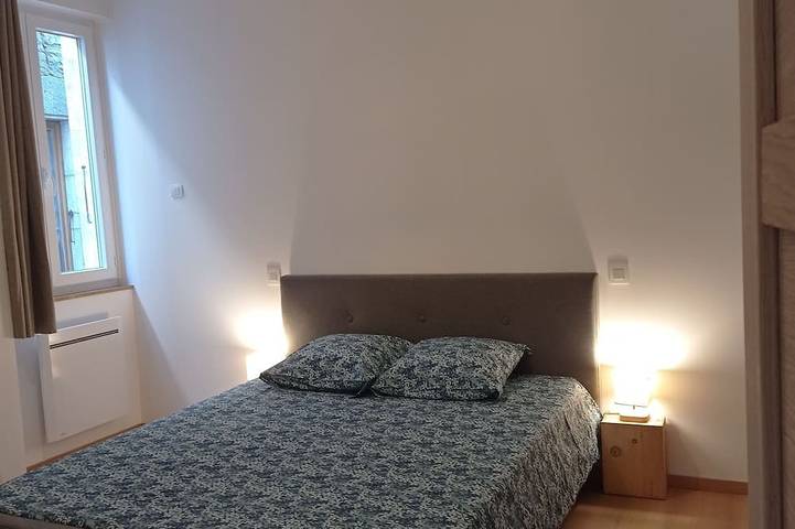 Location de vacances pour 4 personnes, avec jardin et terrasse à Saint-Alban-Auriolles - 2