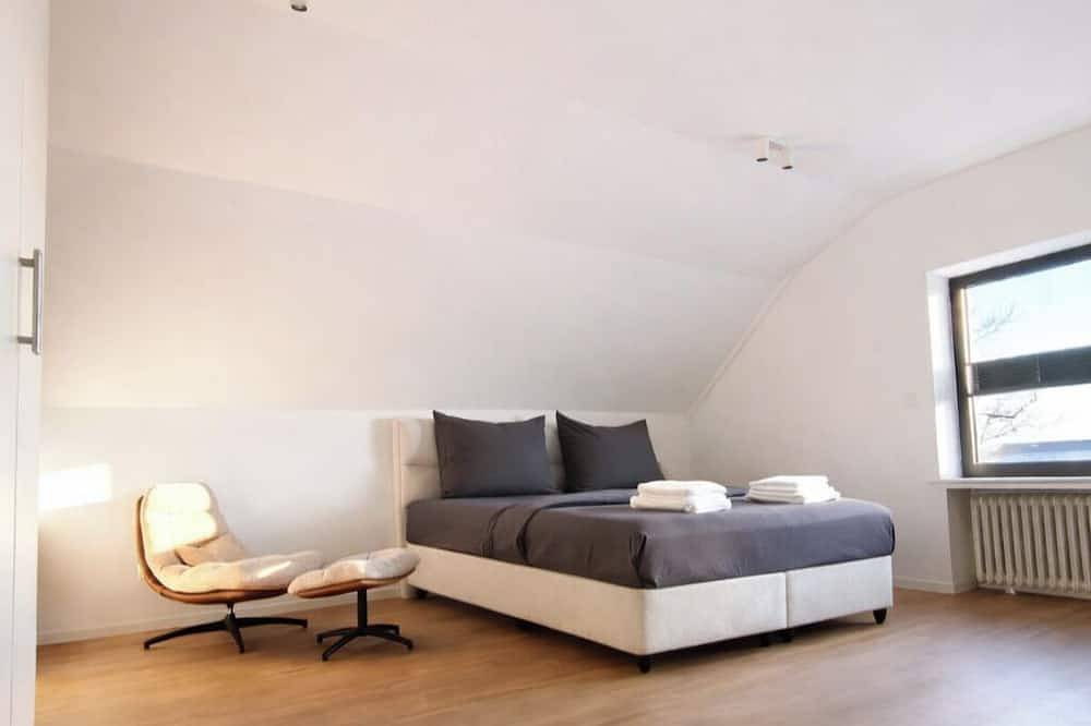 Appartamento intero, Duplex apartment in urban villa with parking & gym 3Sz in Düsseldorf, Dusseldorf e dintorni