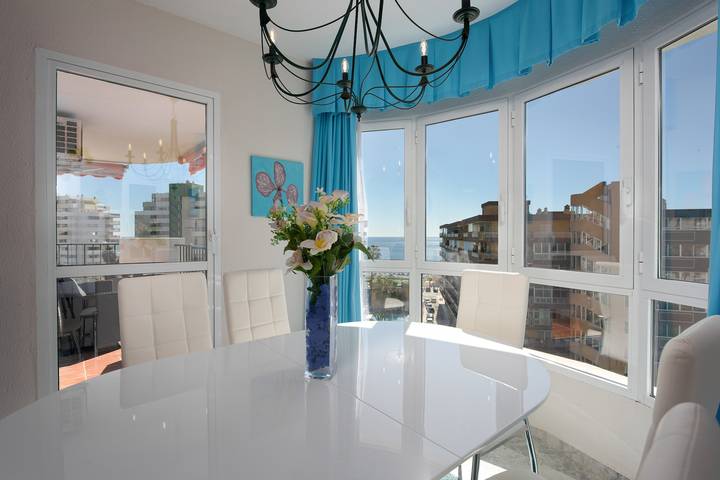 Ferienwohnung für 7 Personen, mit Balkon und Garten sowie Kinderpool in Fuengirola - 4