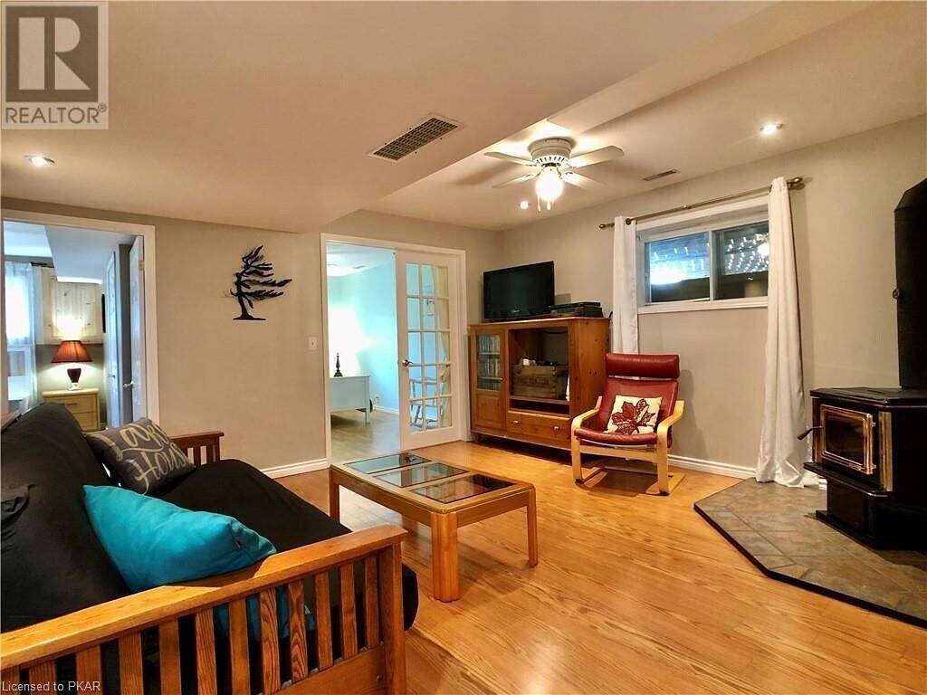 This Is The One You’ve Been Looking For in Hastings Highlands, Ontario