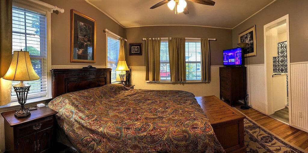 Lone Star House - West Texas Charmer - 3 bedrooms; 4 beds; 2 bathrooms in San Angelo, Tom Green County