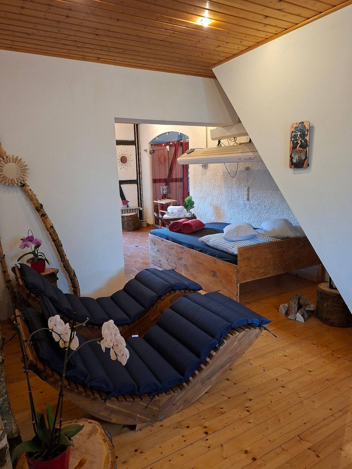 Ferienwohnung zum Forsthaus mit Sauna 180m² + Garten - Ferienwohnung zum Forsthaus (180 qm) in Oberviechtach, Naturpark Oberpfälzer Wald