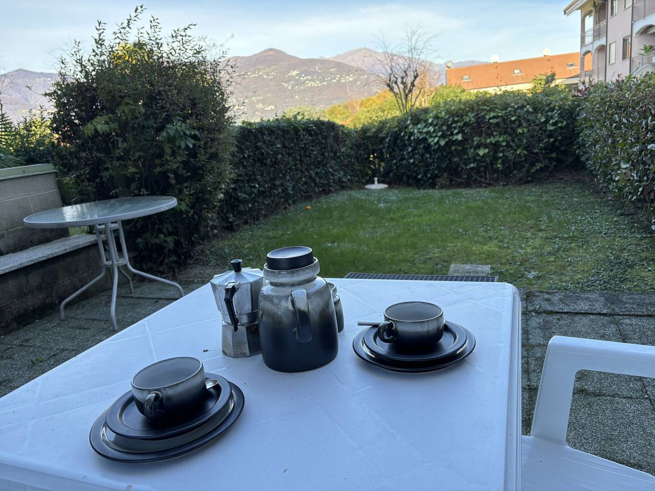 Ganzes Studio, Farfalla 1 studio with pool in Germignaga in Germignaga, Lago Maggiore (Lombardei)