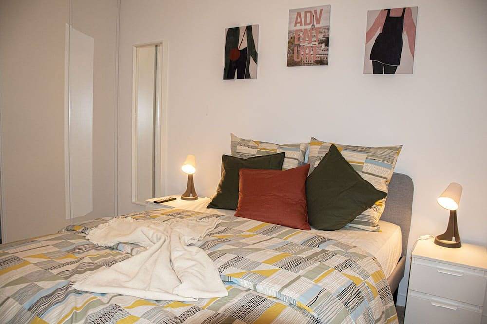 Apartamento entero, Apartamento-Apartamento-Baño con bañera-Vista a la Calle in Gagny, Sena-Saint Denis