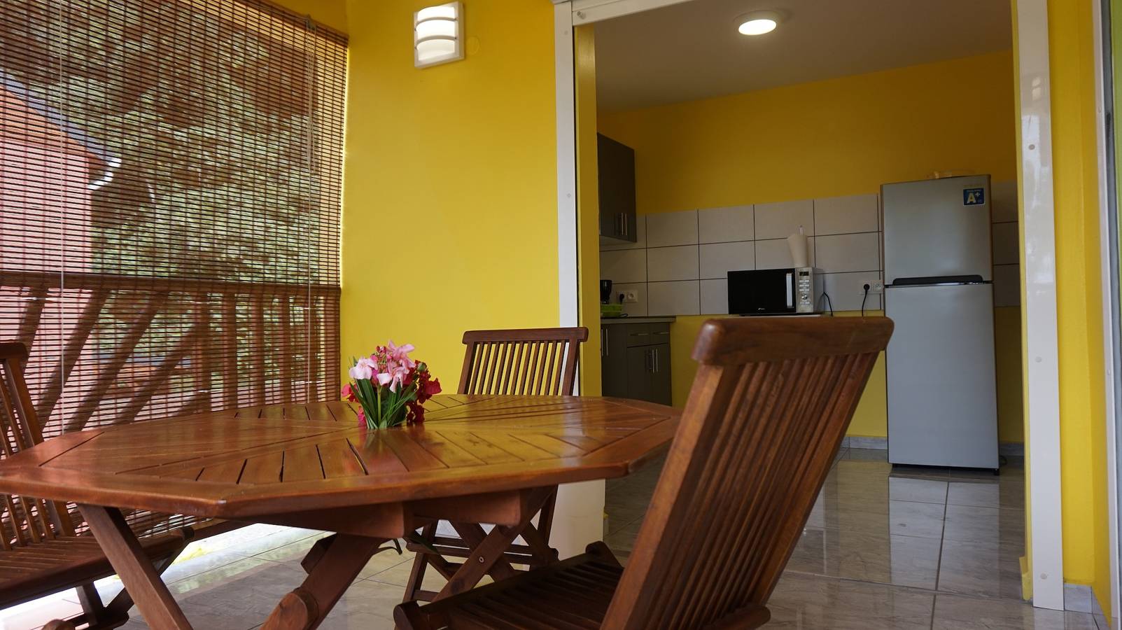 Appartement entier, Appartement charmant à Deshaies, piscine partagée, 46 m² in Deshaies, Guadeloupe