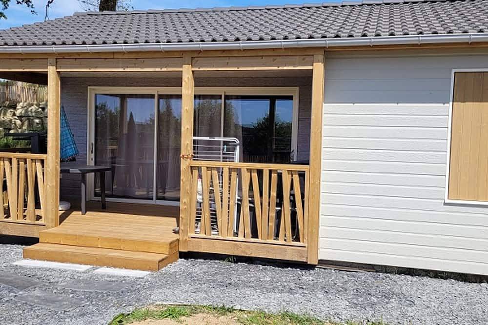 Chalet tranquilo de 2 habitaciones con piscina, cerca del Golfo de Morbihan in Arzal, Côte des Mégalithes
