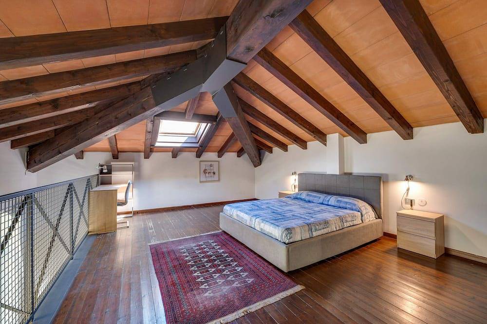 Entire apartment, Bigattera - Baco in Varese, Varese Province