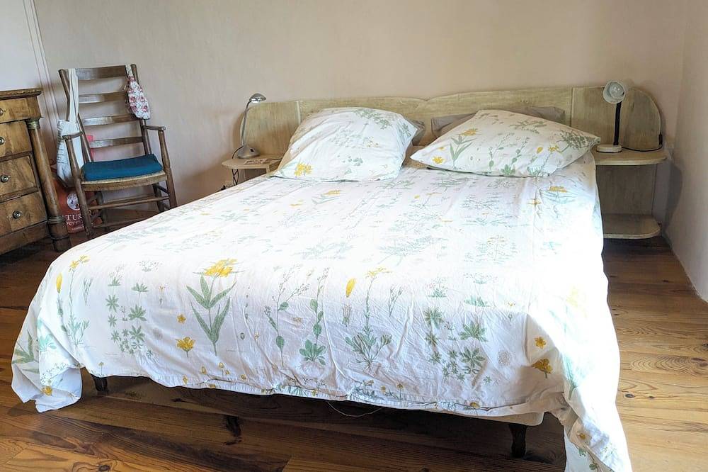 Eco-friendly house, surrounded by nature, Martel. Great for disconnecting! in Martel, Lot