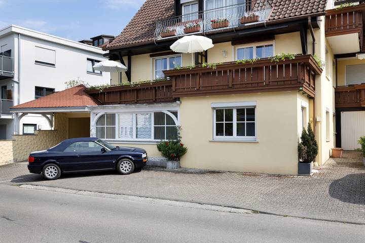 Entire apartment, Apartment 'Auszeit' with Balcony and Wi-Fi in Meersburg, Region Bodensee-Oberschwaben