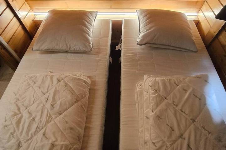 Gîte pour 2 personnes, avec jacuzzi dans Montleban - 4