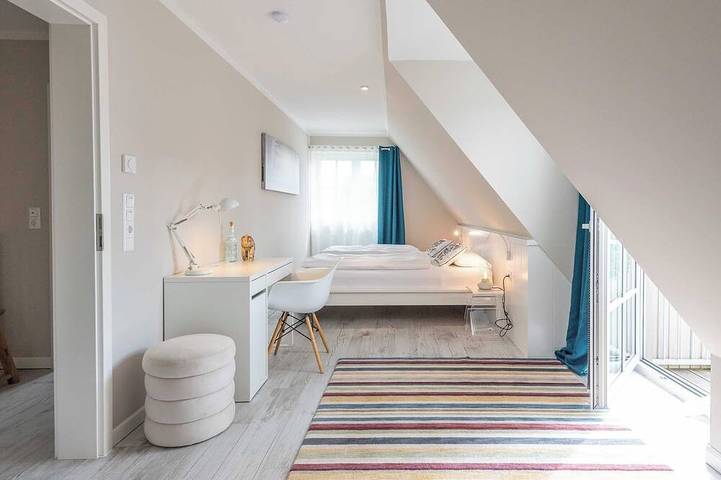 Moderne & nachhaltige Haushälfte mit ca. 110 m² Wohnfläche für bis zu 6 Personen in Nordfriesische Inseln (Schleswig-Holstein) (Schleswig-Holstein), Wenningstedt