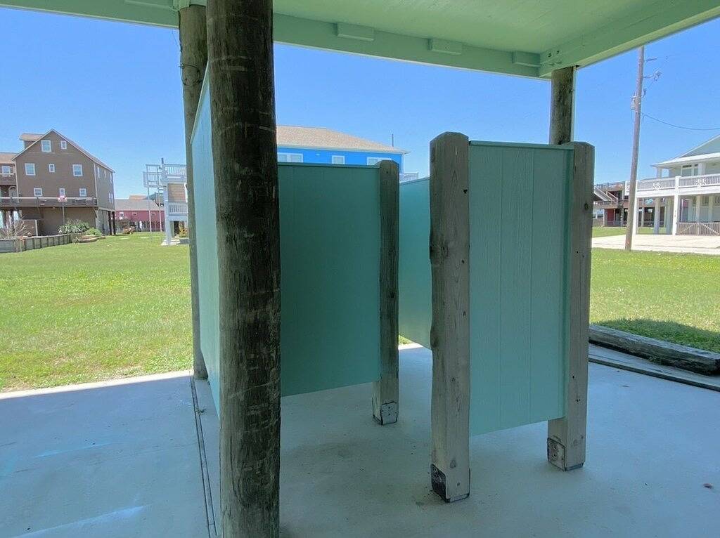 Steinwurf - 3 Schlafzimmer mit herrlichem Blick auf den Golf !! in Crystal Beach, Galveston County