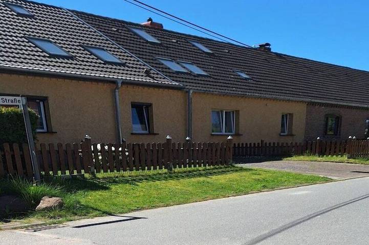 Ferienwohnung für 2 Personen, mit Garten in Satow