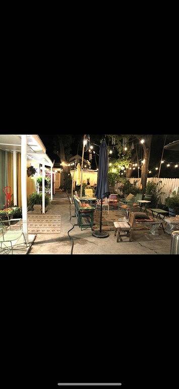 Downtown & Southtown leisure district, trendy cafe's, restaurants, bar's in San Antonio, Bexar County