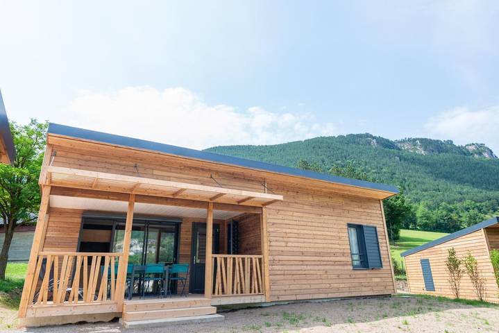 Gîte pour 8 personnes, avec terrasse dans les Parc national des Cévennes