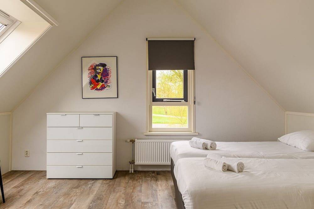 Freistehendes Ferienhaus für 8 Personen mit Sauna in Friesland