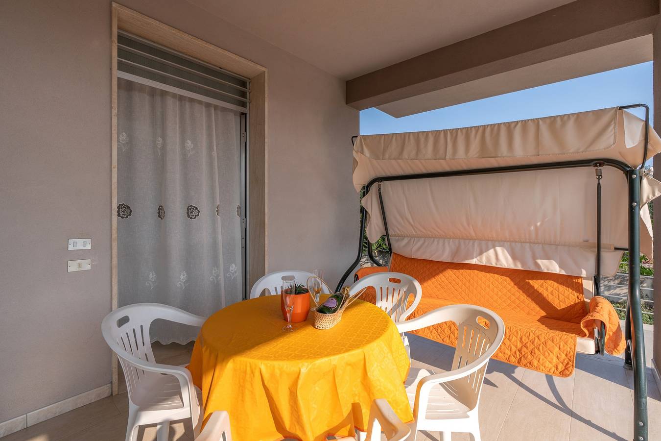 Villa 'Elisir Del Golfo' avec vue sur la mer, jardin partagé et Wi-Fi in Alcamo, Province de Trapani