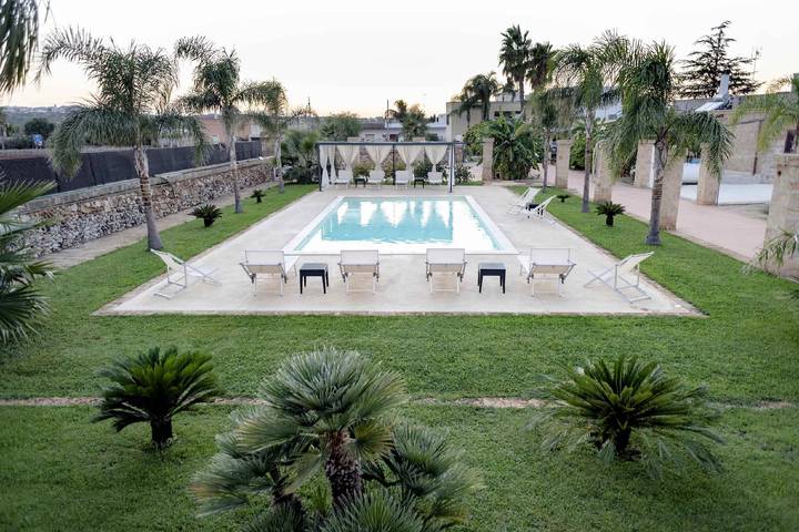 Location de vacances pour 15 personnes, avec piscine ainsi que balcon et jardin à Corsano - 3