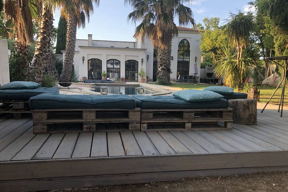 Moderne Villa mit Pool auf 1000 m² Grundstück, 10 km von Cap d'Agde in Florensac, Mittelmeerküste (Frankreich)