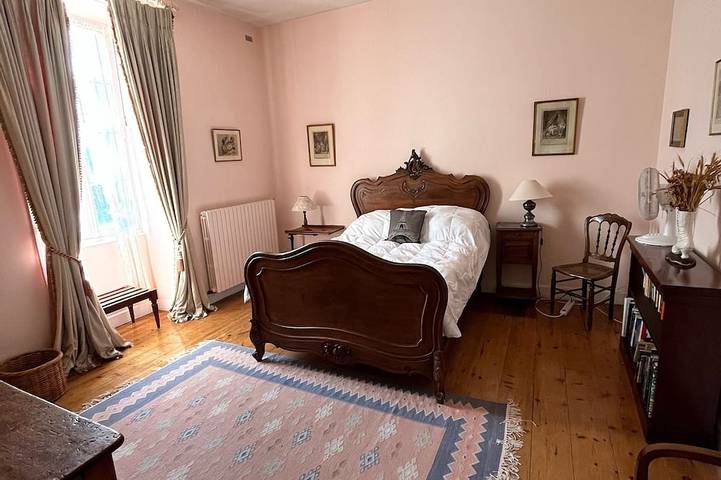 Location de vacances pour 14 personnes, avec terrasse et jardin à Saint-Savinien - 2