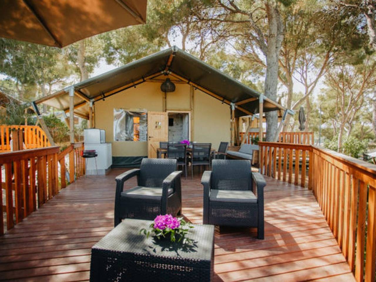 Canvas Bungalow with Terrace - Sleeps 5 in La Móra, Tarragona
