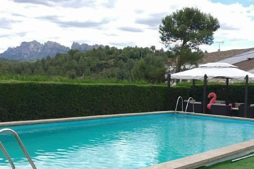 Gîte Mas Set-Rengs pour 4 personnes in Sant Salvador de Guardiola, Pla de Bages DO