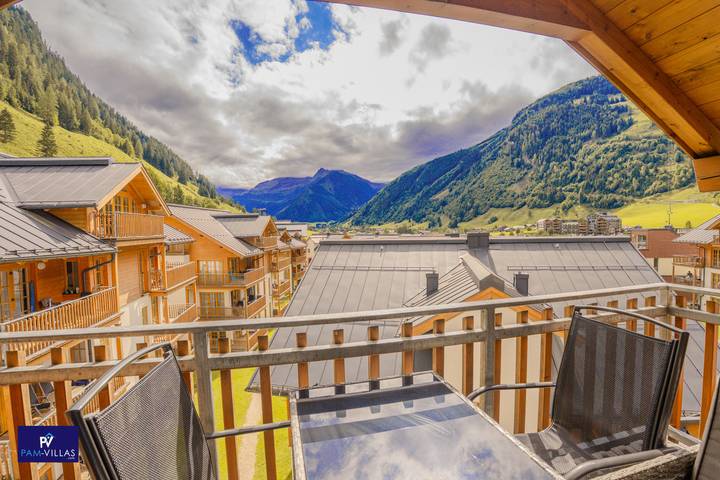 Ferienwohnung für 6 Personen, mit Balkon und Whirlpool sowie Garten und Kinderpool in Rauris