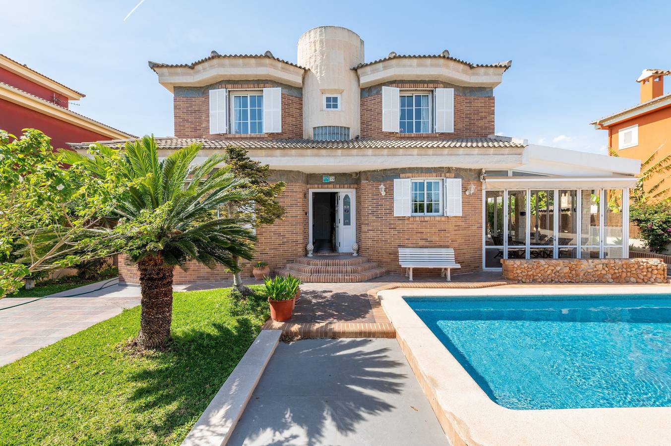 Villa 'Villa Laura' with Private Pool, Wi-Fi and Air Conditioning in Can Carbonell, Marratxí