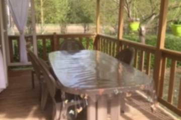 Camping pour 8 Personnes dans Veuzain-sur-Loire, Vallée de la Loire, Photo 2