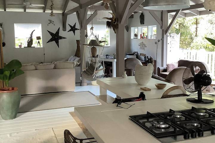 Villa pour 8 personnes, avec balcon et jardin, animaux acceptés