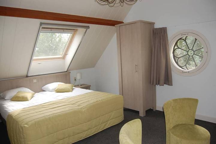 Ganze Wohnung, Luxury vacation home on cheese and ice cream farm in Groene Hart