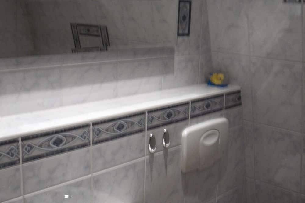 Ganze Wohnung, Ferienwohnung/App. für 3 Gäste mit 40m² in Hennickendorf in Hennickendorf, Rüdersdorf bei Berlin
