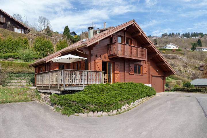 Chalet für 6 Personen, mit Balkon und Terrasse sowie Garten in La Bresse