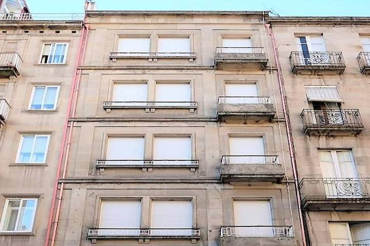 Apartamento de vacaciones para 10 personas, con balcón y piscina - 1