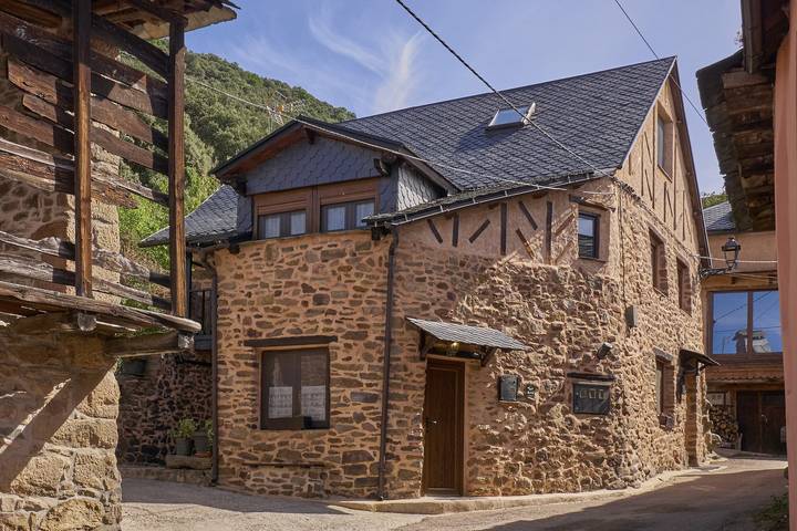 Casa rural para 2 personas, con jardín, Se admiten mascotas - 1