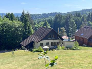 Chambre d’hôte pour 2 personnes, avec vue et jardin à Le Hohwald