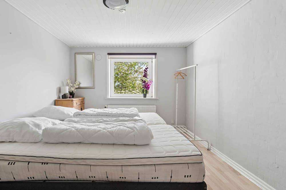 Spacious holiday home near Limfjord and nature in Øster Assels, Morsø