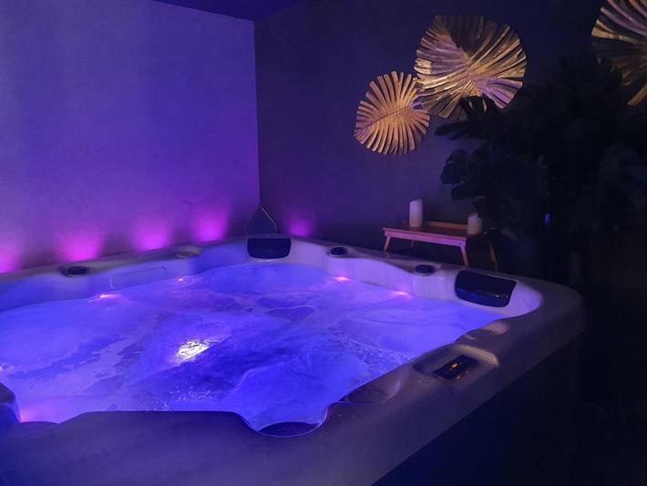 Chambre d’hôte pour 2 personnes, avec jardin et jacuzzi dans les Deux-Sèvres - 3