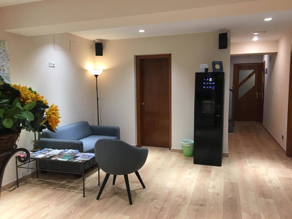 Standard Family Room in Spa-Balneario Jardines de Albia (Bilbao), Bilbao