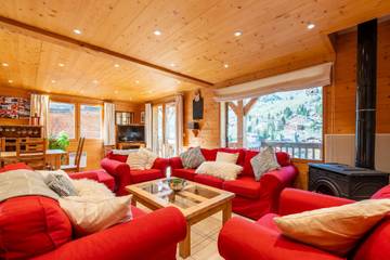Chalet for 20 Guests in Le Grand-Bornand, Western Alps, Picture 1