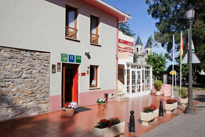 Hôtel pour 2 personnes, avec Terrasse et Jardin