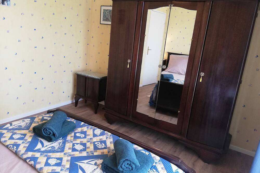 L'Opaline, Pretty house with garden 6 pers, 10km Honfleur, linen & internet included in Beuzeville, Región de Bernay