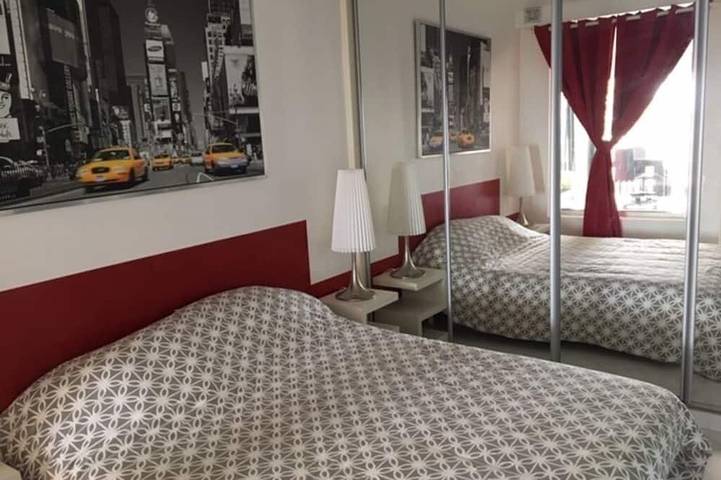 Ganze Wohnung, 3-Zimmer-Wohnung in Strandnähe / Panoramablick aufs Meer in Sainte-Maxime, Mittelmeerküste (Frankreich)