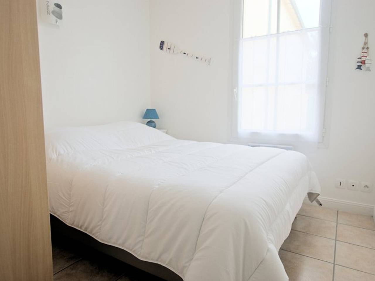 Apartamento entero, Apartamento funcional intra-muros con patio y garaje seguro in Saint-Martin-de-Ré, Isla de Ré