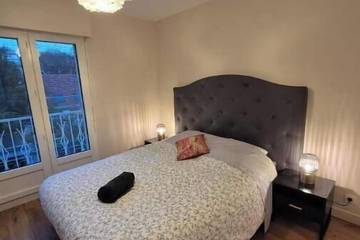 Appartement De Vacances pour 6 Personnes dans Fontenay-sous-Bois, Val-de-Marne, Photo 2