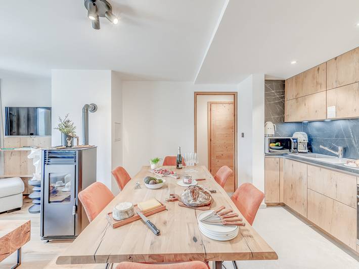Ganze Wohnung, Charmante gemütliche Wohnung, 6 Pers, Balkon, WLAN inkl in Champagny-en-Vanoise, Vanoise-Massiv