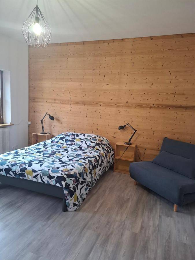Appartement entier, Gîte l'œuf ou la poule, parking privé, sur domaine viticole in Ribeauvillé, Parc naturel régional des Ballons des Vosges