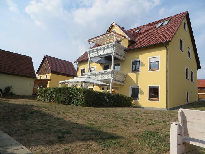 Pension Küblböck - Doppelzimmer mit Fernseher und Wlan in Neualbenreuth, Ostbayern