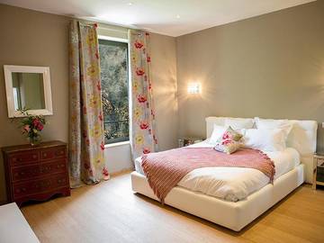 Chambre d’hôte pour 4 personnes, avec piscine et jardin à Saint-Gilles