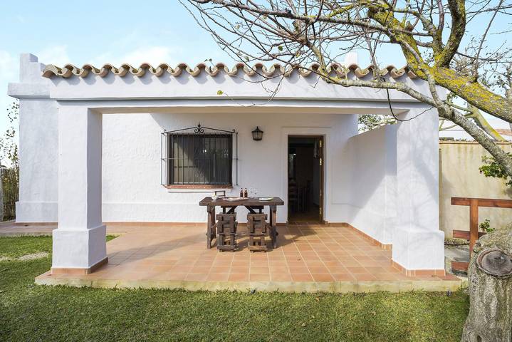 Casa de vacaciones "Casa de la Viña" con Wi-Fi, jardín, piscina y terraza in Conil de la Frontera, Costa de la Luz